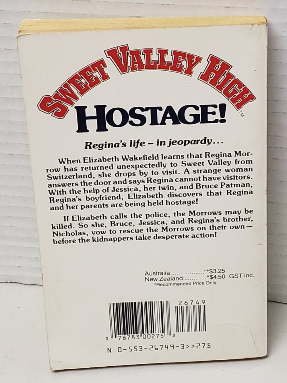 Sweet Valley High Books #25 & 26 - Picture 5 of 5
